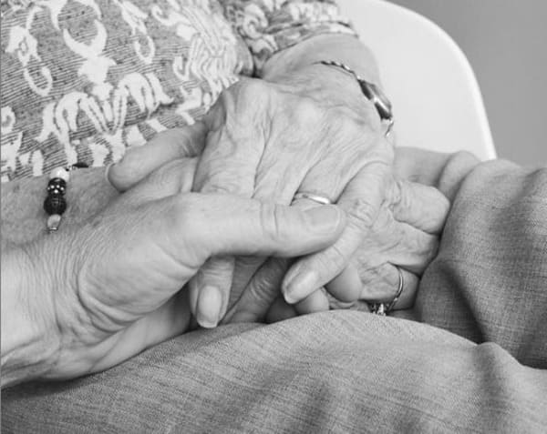 Mejor seguro de salud para tercera edad en España