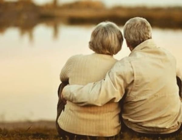 Mejor seguro de salud para mayores de edad en España