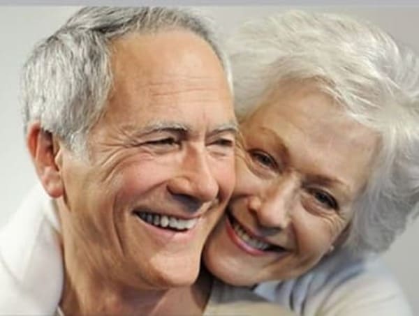 Mejor seguro de salud para mayores de edad en España