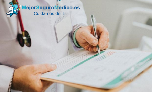 Cuál es el periodo de carencia de un seguro médico con repatriación en España