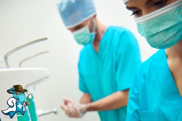 Mejor Seguro de Gastos  Médicos Para Sanitarios 2026 en España