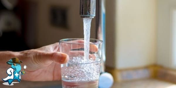 ¿Cubre el Seguro Médico la Urticaria Acuagénica en España?
